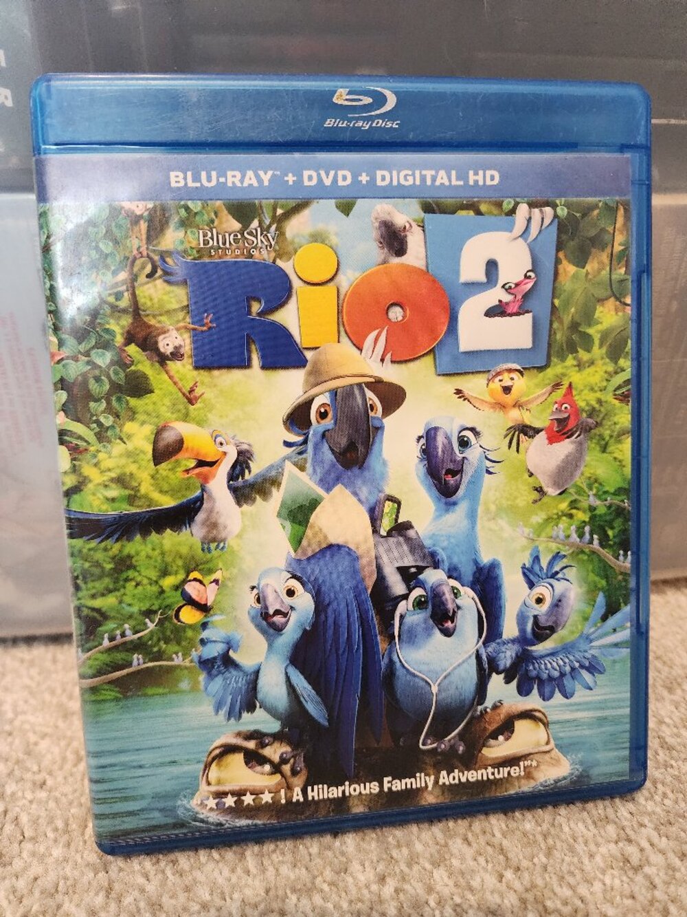 3/$15 Rio 2 Blue-Ray + DVD + Digital HD - Gently Used